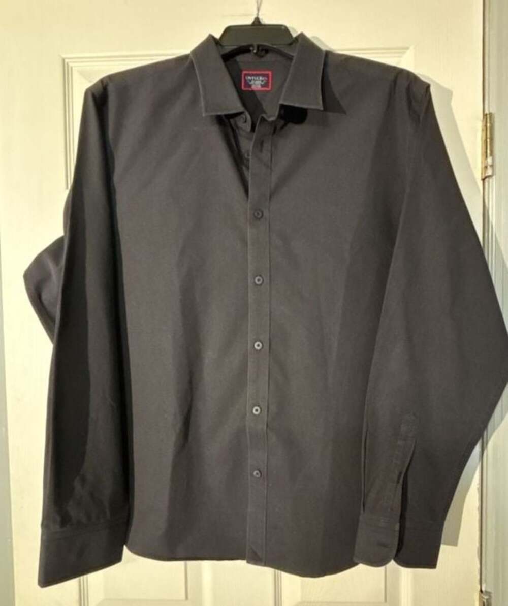 UNTUCKit Men's XX-Large Slim Fit Wrinkle-Free Black Button-Down Shirt